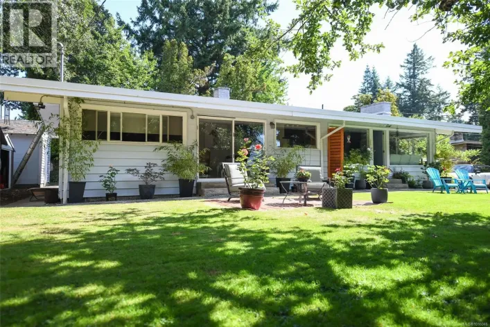 4740 Island Hwy N, Courtenay