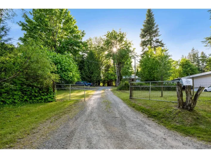 47400 EXTROM ROAD|Ryder Lake, Chilliwack