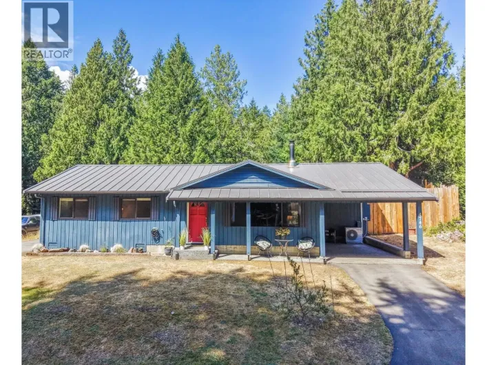 4746 BOSUN WAY, Pender Island