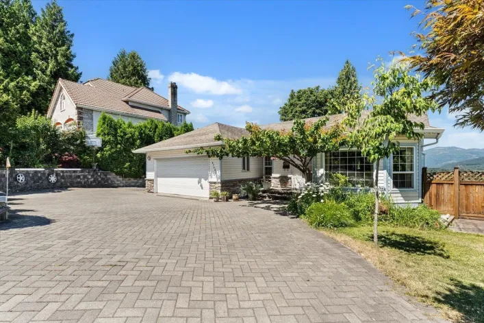 47465 SWALLOW CRESCENT|Little Mountain, Chilliwack