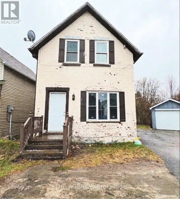 475 ALGONQUIN AVENUE, North Bay
