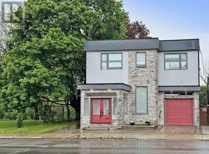 475 DONLANDS AVENUE, Toronto