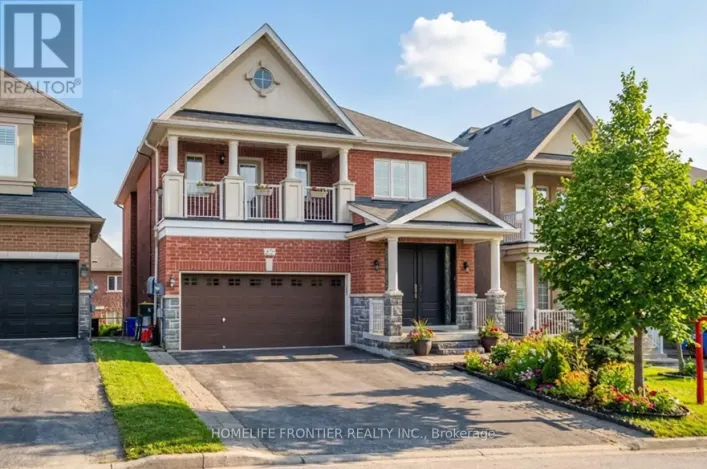 475 KWAPIS BOULEVARD, Newmarket