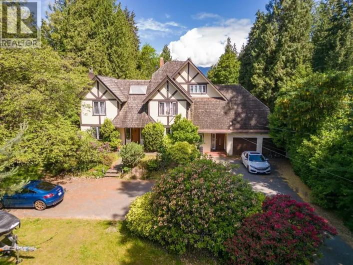 4755 W 4TH AVENUE, Vancouver
