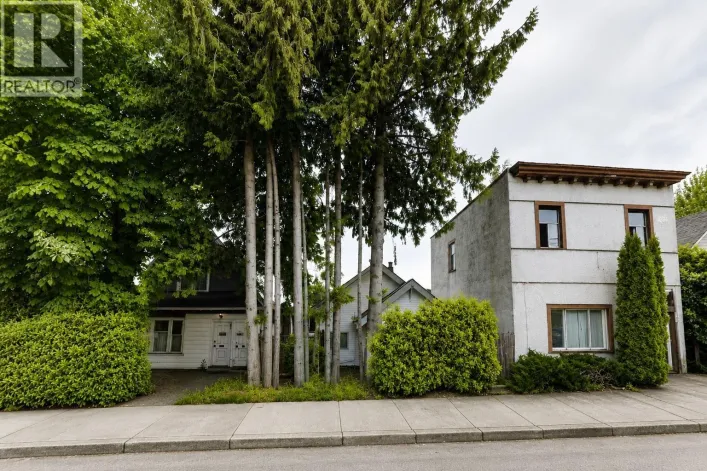 4768 FRASER STREET, Vancouver