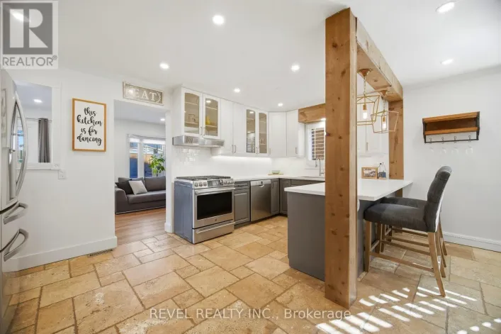 477 BELL STREET, Milton