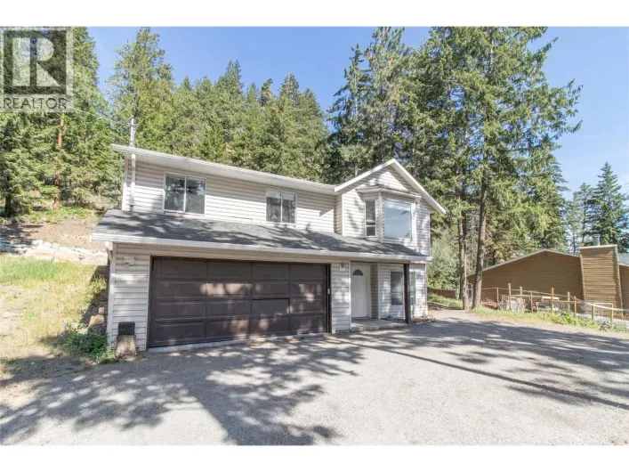 477 Clifton Road, Kelowna