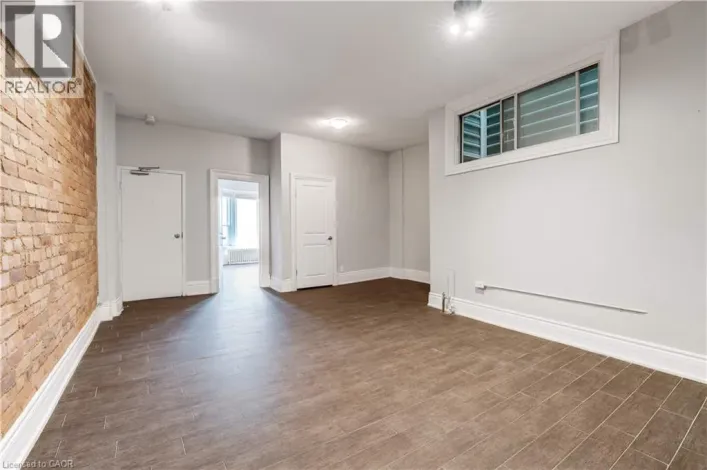 477 KING Street E Unit# 13, Hamilton