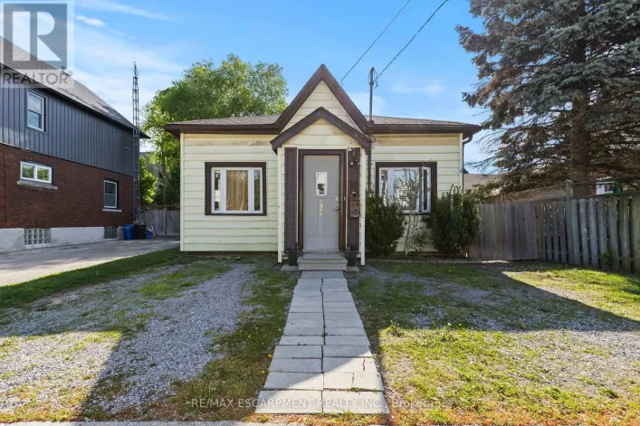4774 SAINT CLAIR AVENUE, Niagara Falls