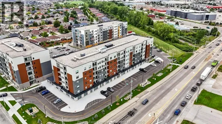 4775 WALKER ROAD Unit# 405, Windsor