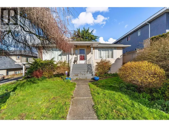 4780 SMITH AVENUE, Burnaby