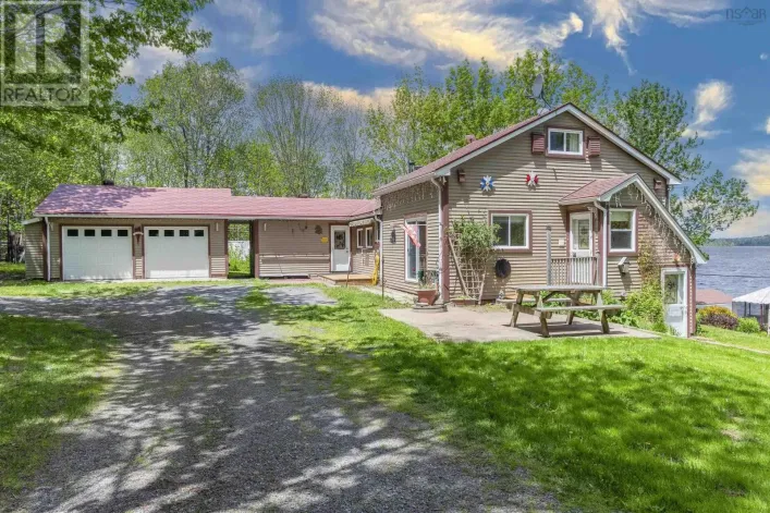 4784 Aylesford Road, Lake George