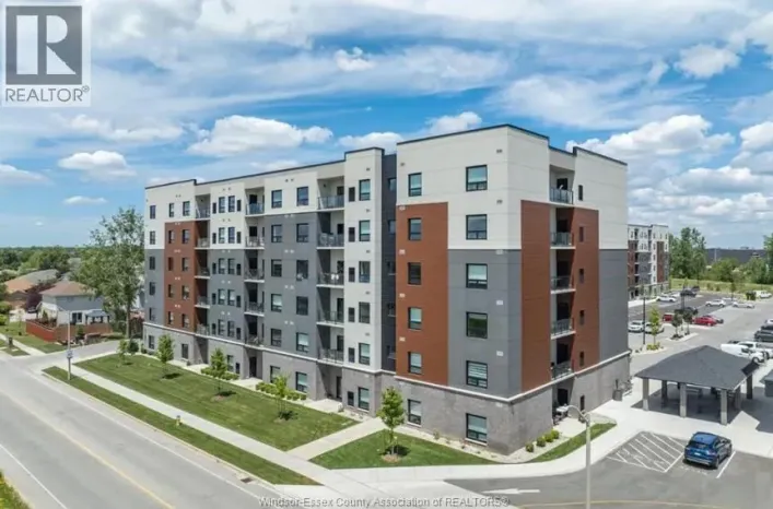 4785 WALKER ROAD Unit# 403, Windsor