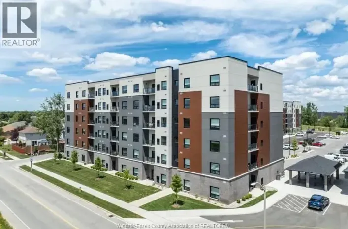4785 WALKER ROAD Unit# 403, Windsor