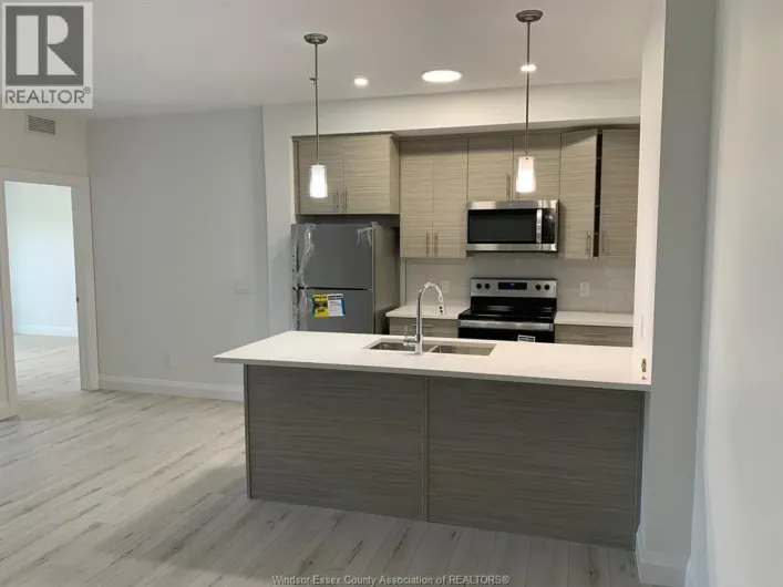 4785 WALKER ROAD Unit# 406, Windsor