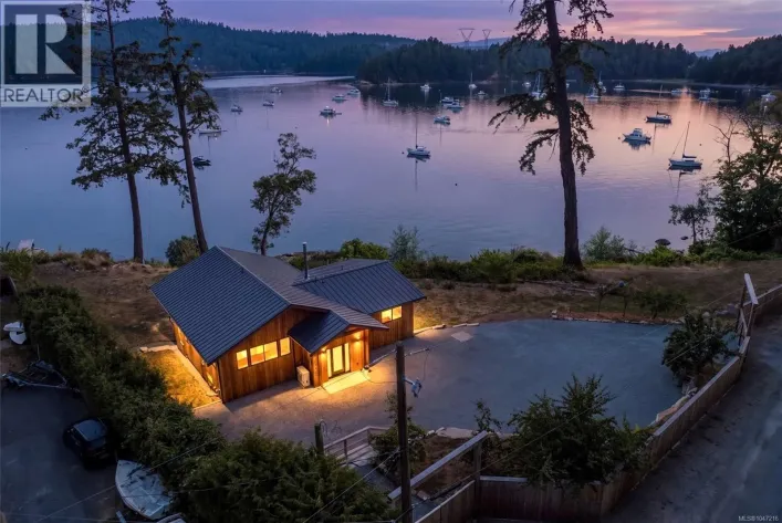479 Montague Park Rd, Galiano Island
