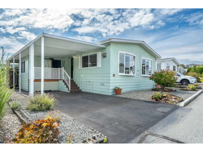 48 1640 162 STREET, Surrey