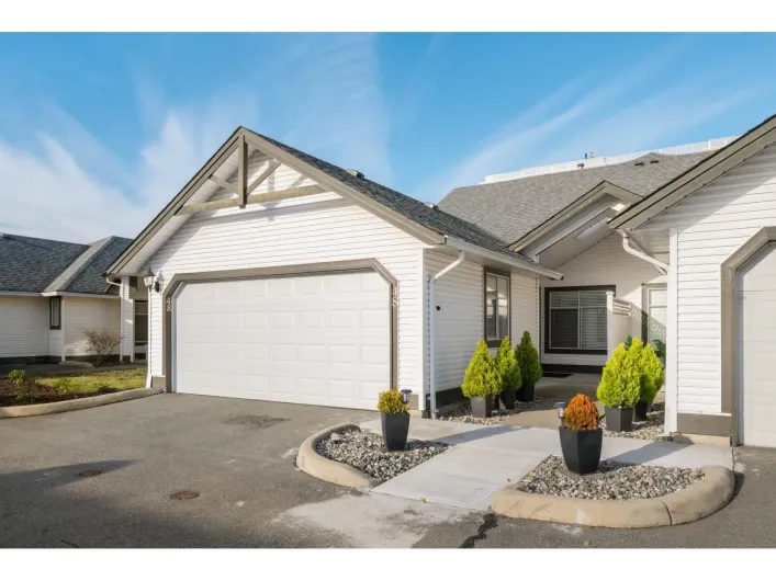 48 19649 53 AVENUE, Langley