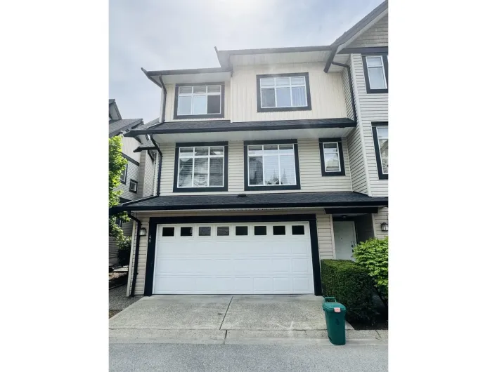 48 19932 70 AVENUE, Langley