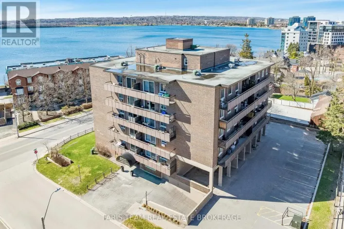 48 - 2 ALBERT STREET, Barrie