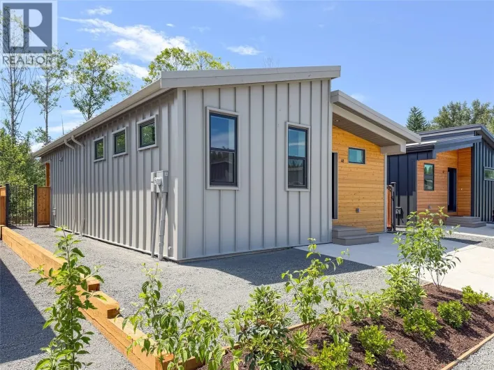 48 3025 Royston Rd, Cumberland