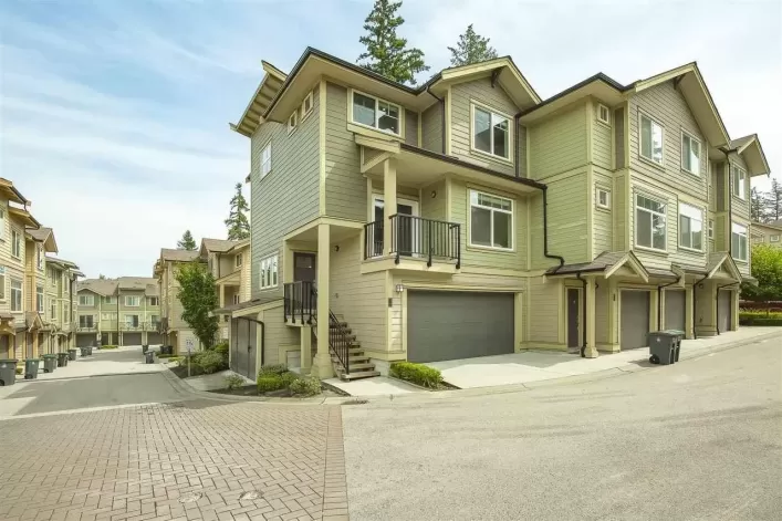 48 5957 152 STREET, Surrey