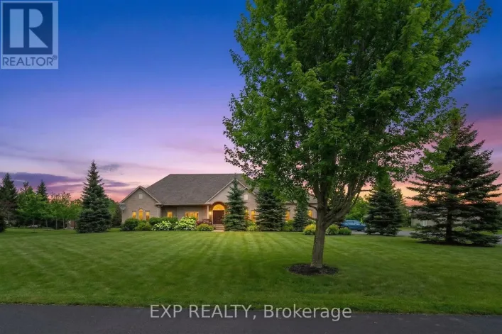 48 BROOKHAVEN CRESCENT, East Garafraxa