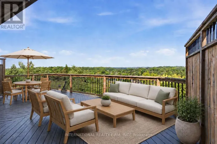 48 DE ROSE AVENUE, Caledon