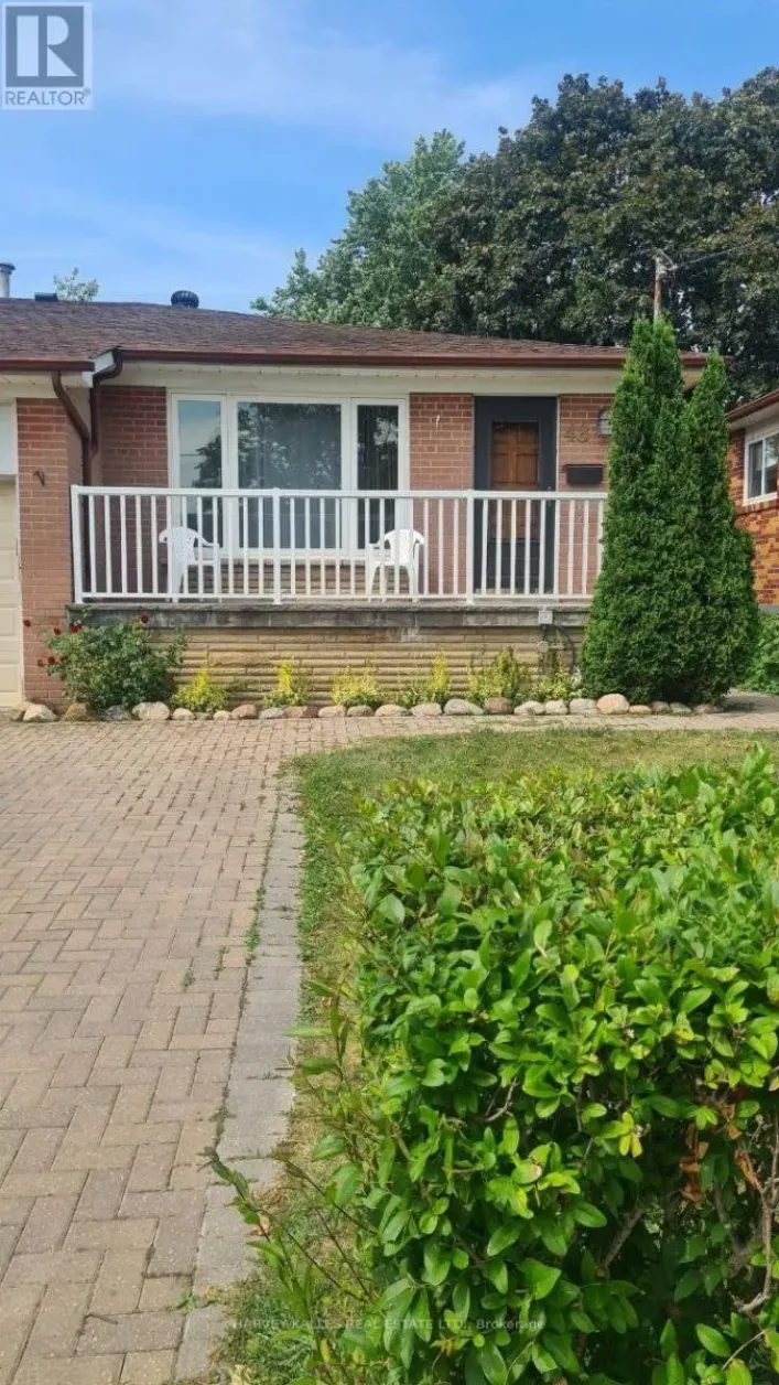 48 GREEN BUSH ROAD, Toronto