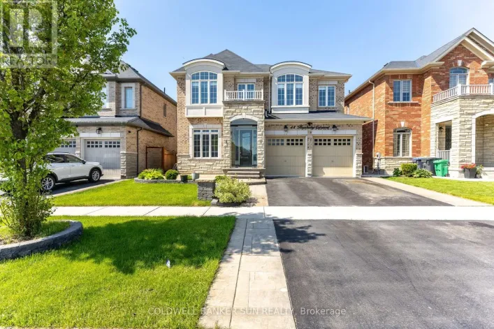 48 HANBURY CRESCENT, Brampton