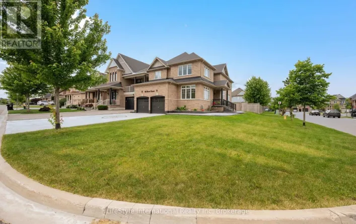 48 HAWKE CRESCENT, New Tecumseth