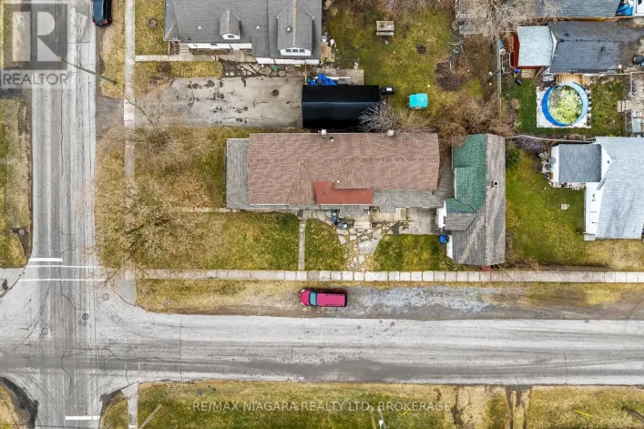 48 JOHNSTON STREET, Port Colborne