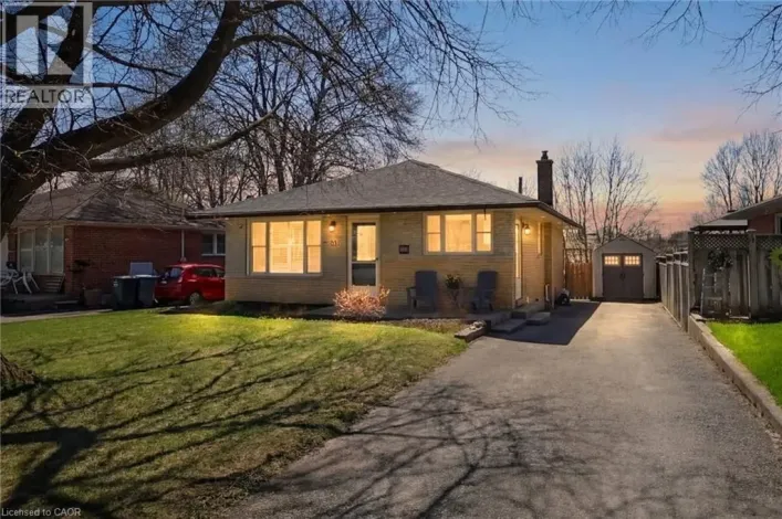 48 KNIGHTSWOOD Boulevard, Guelph