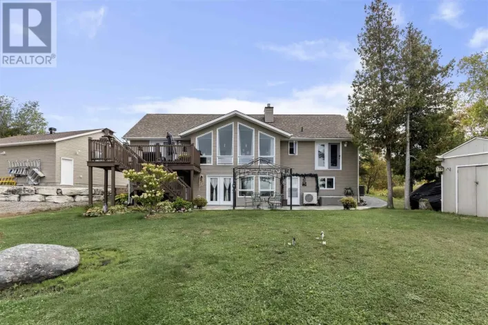 48 Lighthouse Point DR, Thessalon