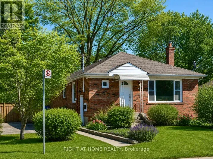 48 LONEY AVENUE, Toronto