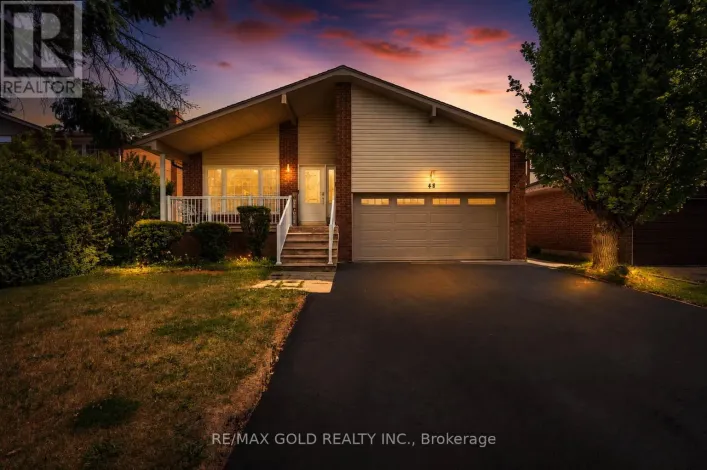 48 MAIDSTONE CRESCENT, Brampton