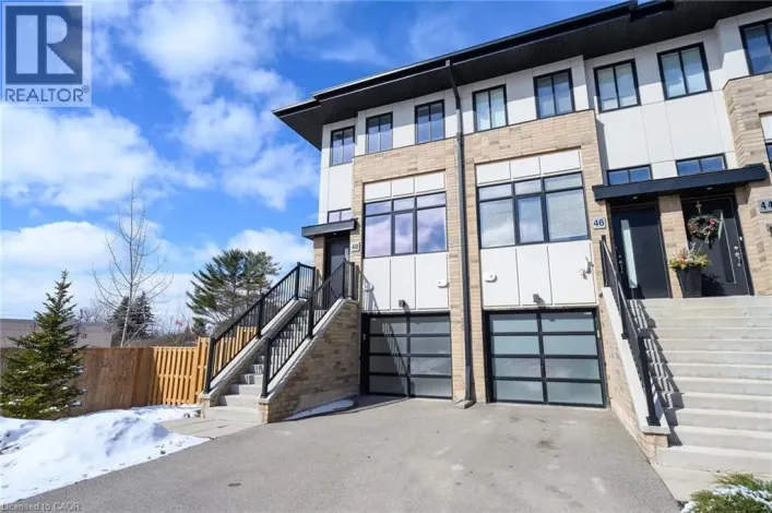 48 MARKLE Crescent, Ancaster