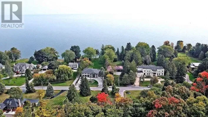 48 MEADOWCLIFFE DRIVE, Toronto