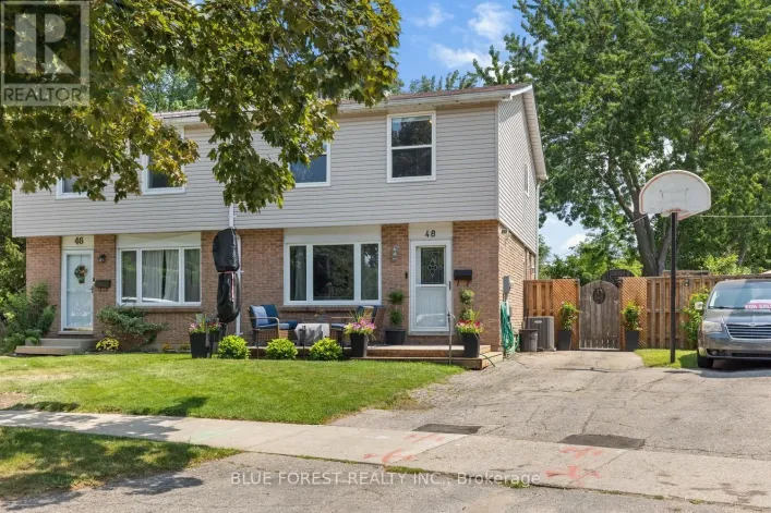 48 ROSAMOND CRESCENT, London South