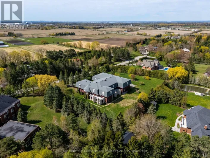 48 SCOTT CRESCENT, King