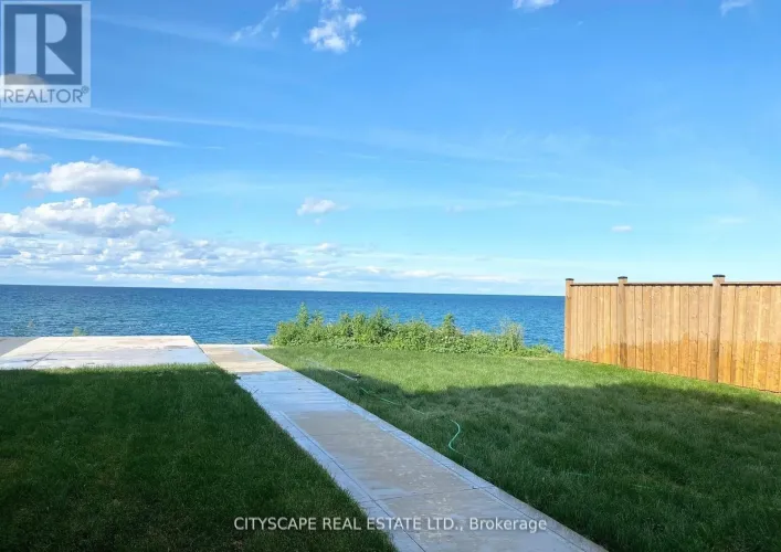 48 SEABREEZE CRESCENT, Hamilton