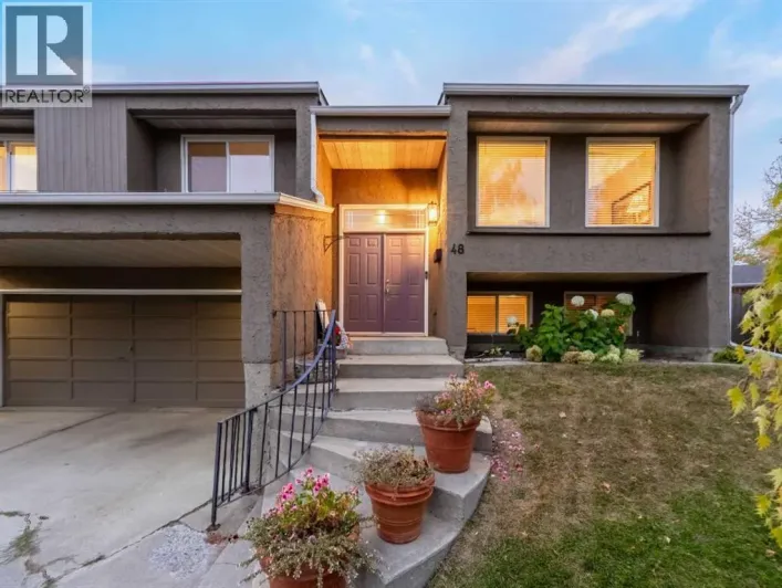 48 Thornwood Close NW, Calgary