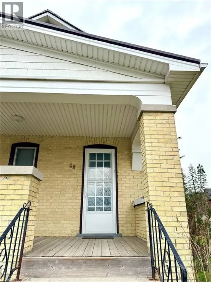 48 WALTER Street Unit# A, Kitchener