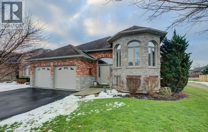 48 WILLOWDALE Crescent, Port Dover
