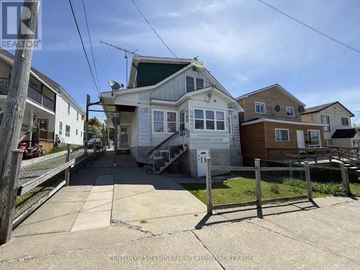 48 WOODS STREET, Kirkland Lake