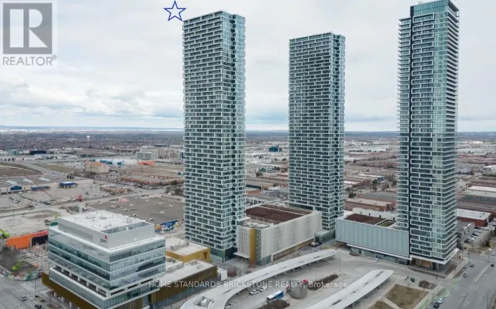 4802 - 5 BUTTERMILL AVENUE, Vaughan