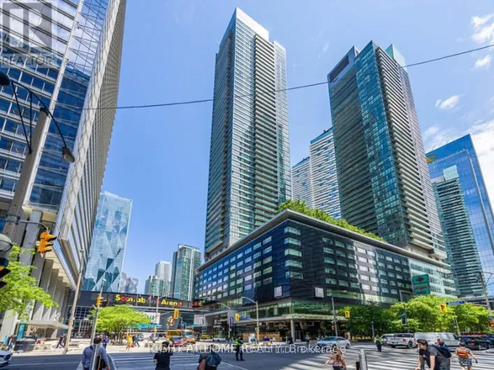 4802 - 65 BREMNER BOULEVARD, Toronto