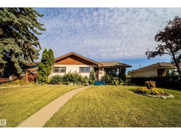 House for sale: 4808 106 AV NW, Edmonton