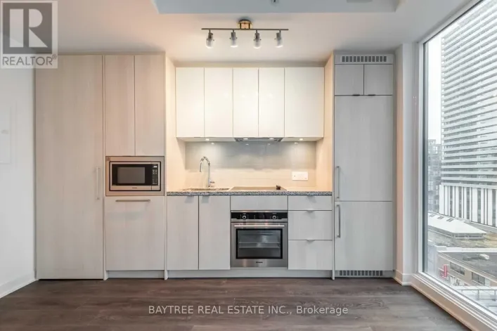 4810 - 115 BLUE JAYS WAY, Toronto