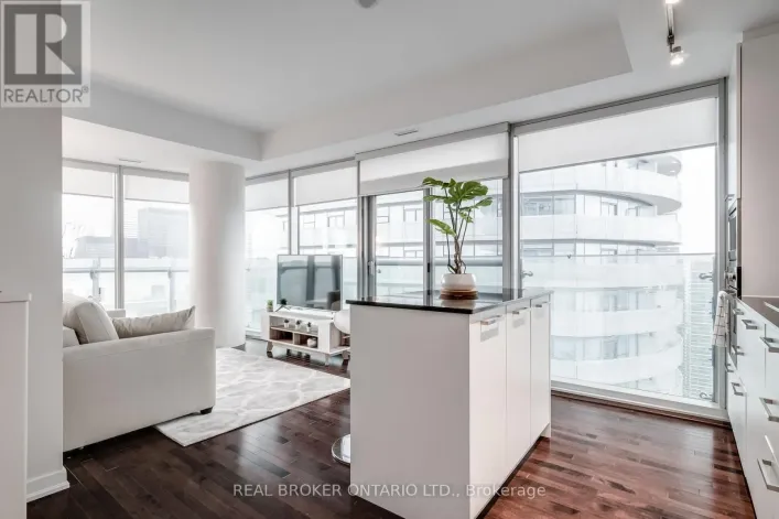 4810 - 12 YORK STREET, Toronto